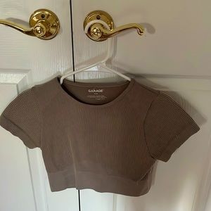 Cropped shirt from garage brownish grey color